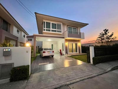 Property image 1 of 18