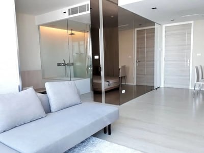 Property image 1 of 6