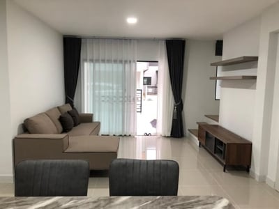 Property image 1 of 4