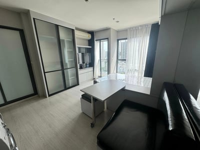 Property image 1 of 9