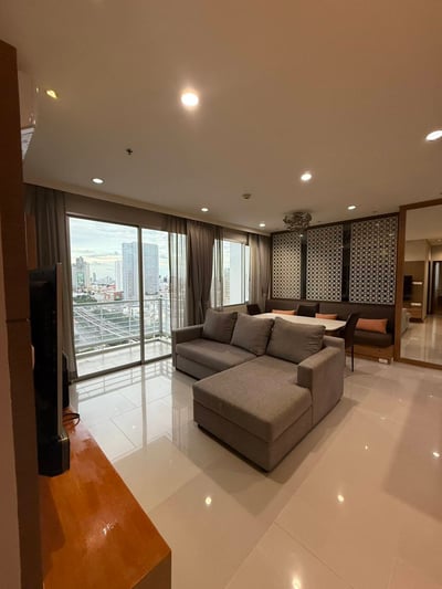 Property image 1 of 18