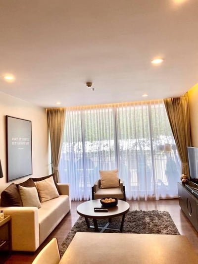 Property image 1 of 9
