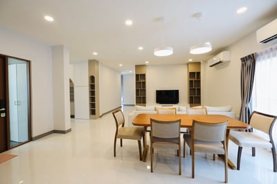 Property image 1 of 27
