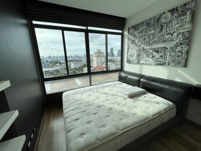 Property image 1 of 5