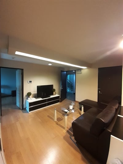 Property image 1 of 8