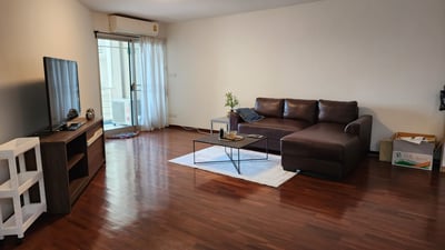 Property image 1 of 13