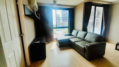 Property image 1 of 12