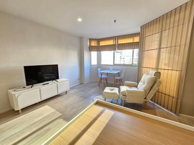 Property image 1 of 18