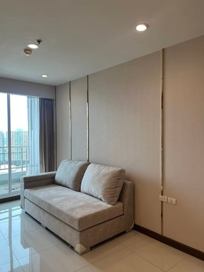 Property image 1 of 6
