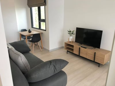 Property image 1 of 9