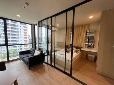 Property image 1 of 7