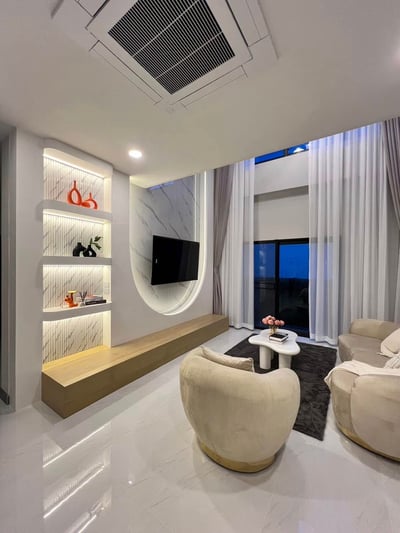 Property image 1 of 22
