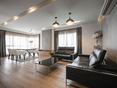 Property image 1 of 10
