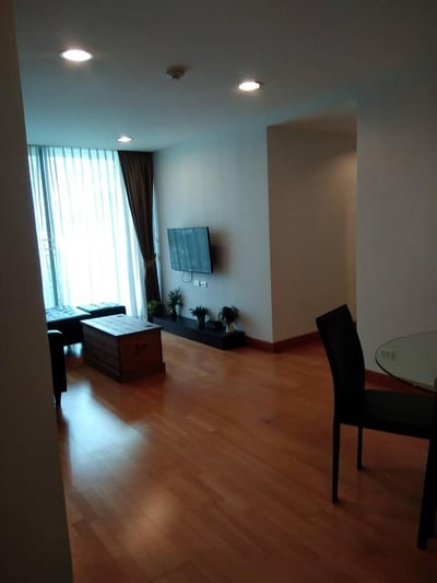 Property image 1 of 9
