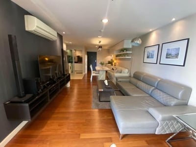 Property image 1 of 5