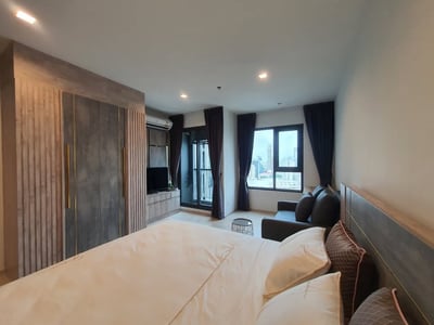 Property image 1 of 7