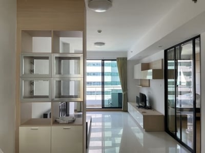 Property image 1 of 5