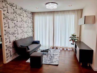 Property image 1 of 12