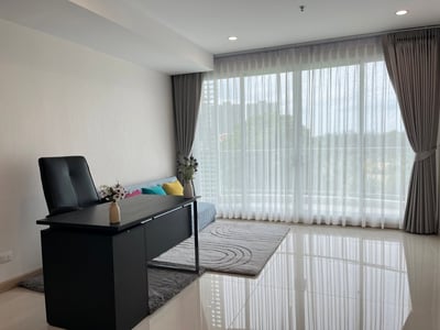Property image 1 of 17
