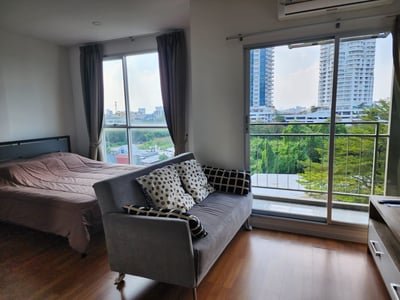 Property image 1 of 7