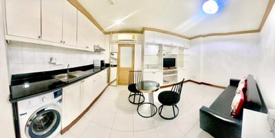 Property image 1 of 14