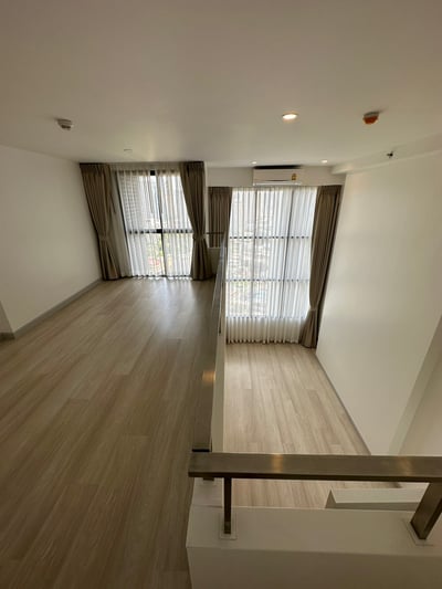 Property image 1 of 7