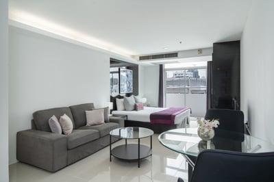 Property image 1 of 6