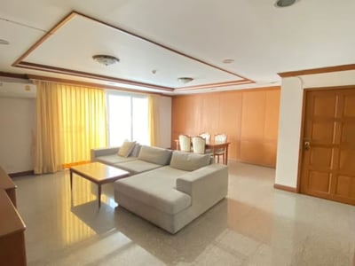 Property image 1 of 4