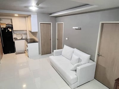 Property image 1 of 6