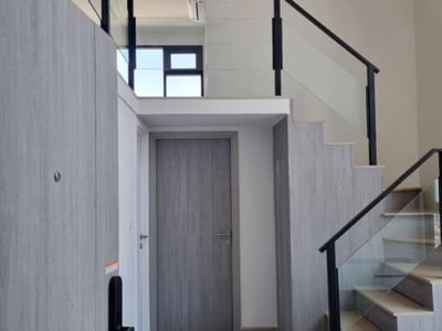 Property image 1 of 5