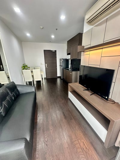 Property image 1 of 12