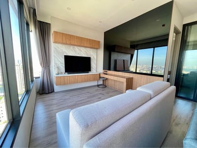 Property image 1 of 6