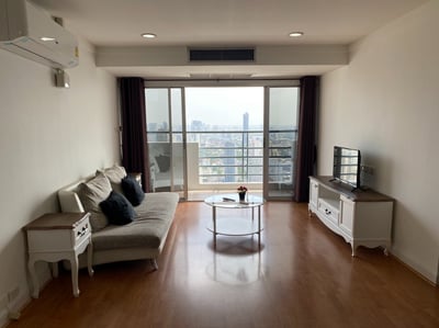 Property image 1 of 12