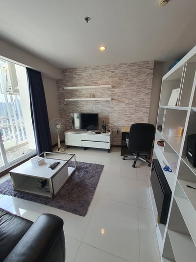 Property image 1 of 6