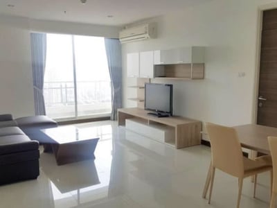 Property image 1 of 5