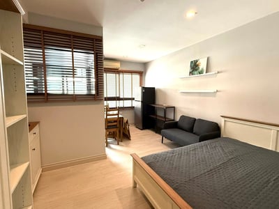 Property image 1 of 5