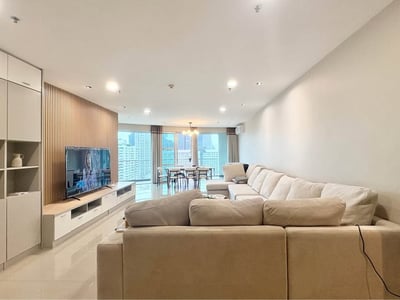 Property image 1 of 12
