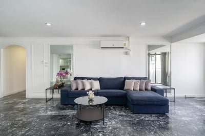 Property image 1 of 19