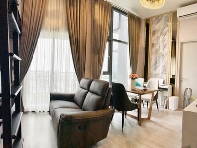Property image 1 of 12