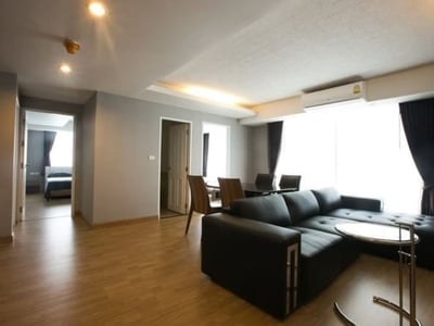 Property image 1 of 5