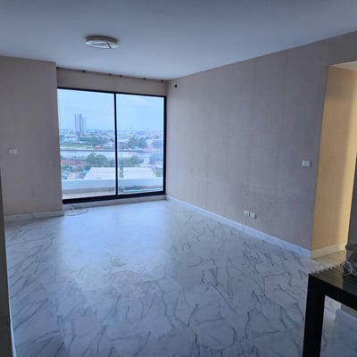 Property image 1 of 9