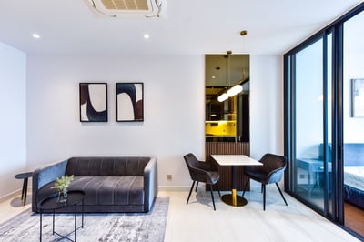Property image 1 of 12