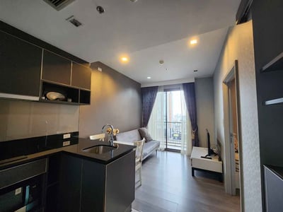 Property image 1 of 12