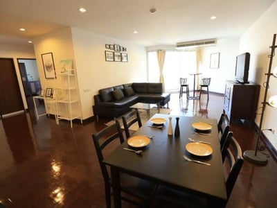 Property image 1 of 5
