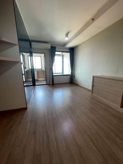 Property image 1 of 6