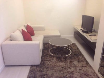 Property image 1 of 2