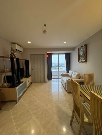 Property image 1 of 7