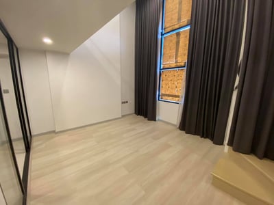 Property image 1 of 7