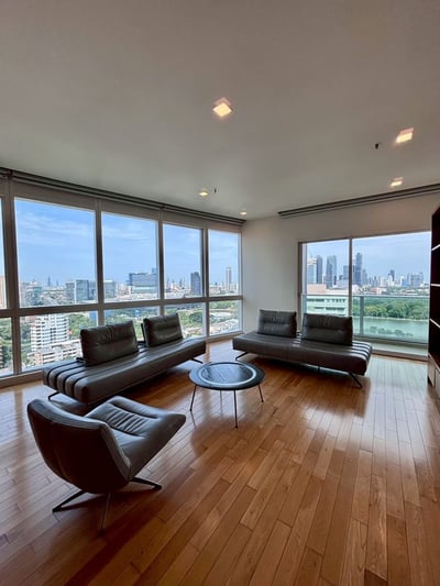 Property image 1 of 20