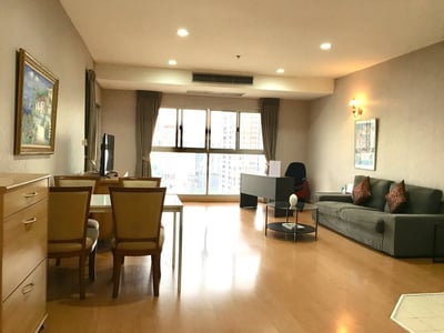 Property image 1 of 9